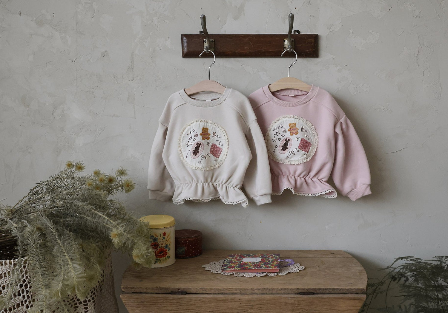 Cookie Sweatshirt-FLO-3