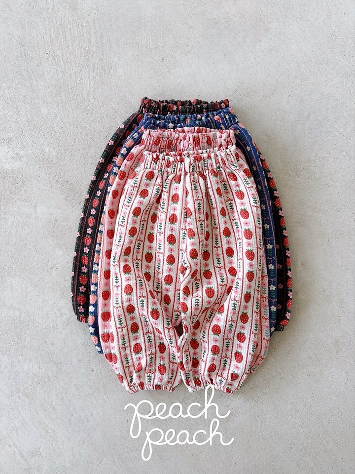 Strawberry Bloomers-peach peach-15