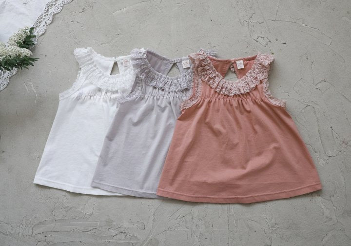 Aidy Sleeveless Tee-FLO-26