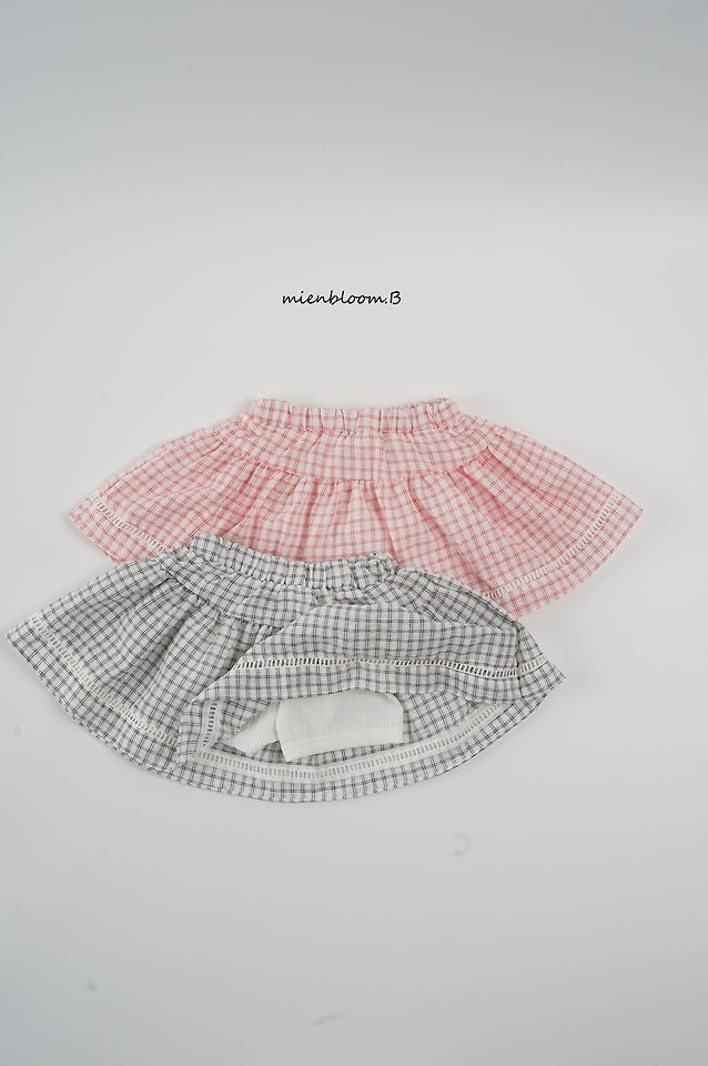 check skirt-mienbloom.B-17