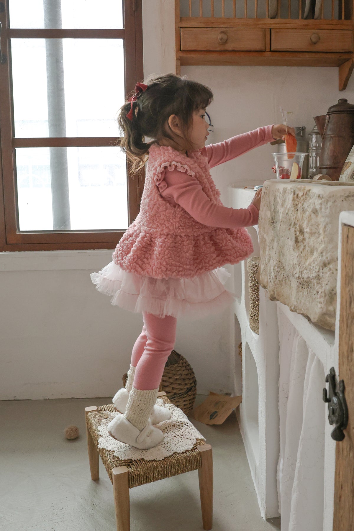 Fluffy Fur Vest-FLO-11
