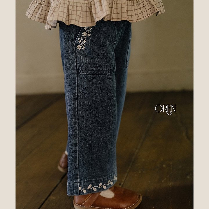 Maple Embroidered Denim Pants-OREN-17