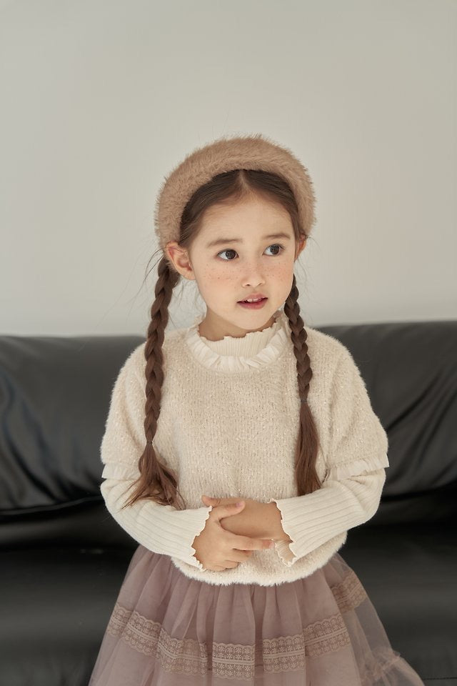 Shy Fur Tee-momoann-13