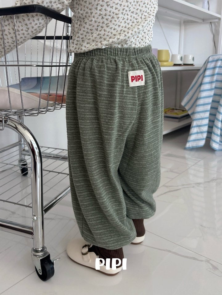 Soft Pants-pipi-36