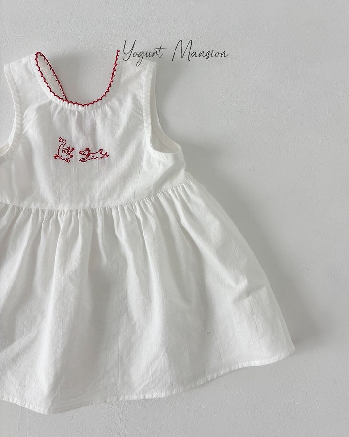 Lulu Duck Dress-yogurt mansion-23