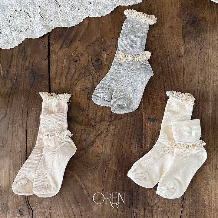 Olive Long Lace Socks-OREN-31