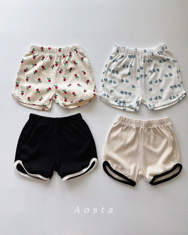 lip shorts-aosta-10