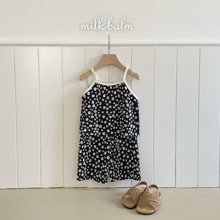 hwasaa pleated setup-milkbalm-40