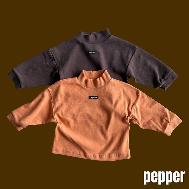 Citrus Mock Neck T-Shirt-pepper-41