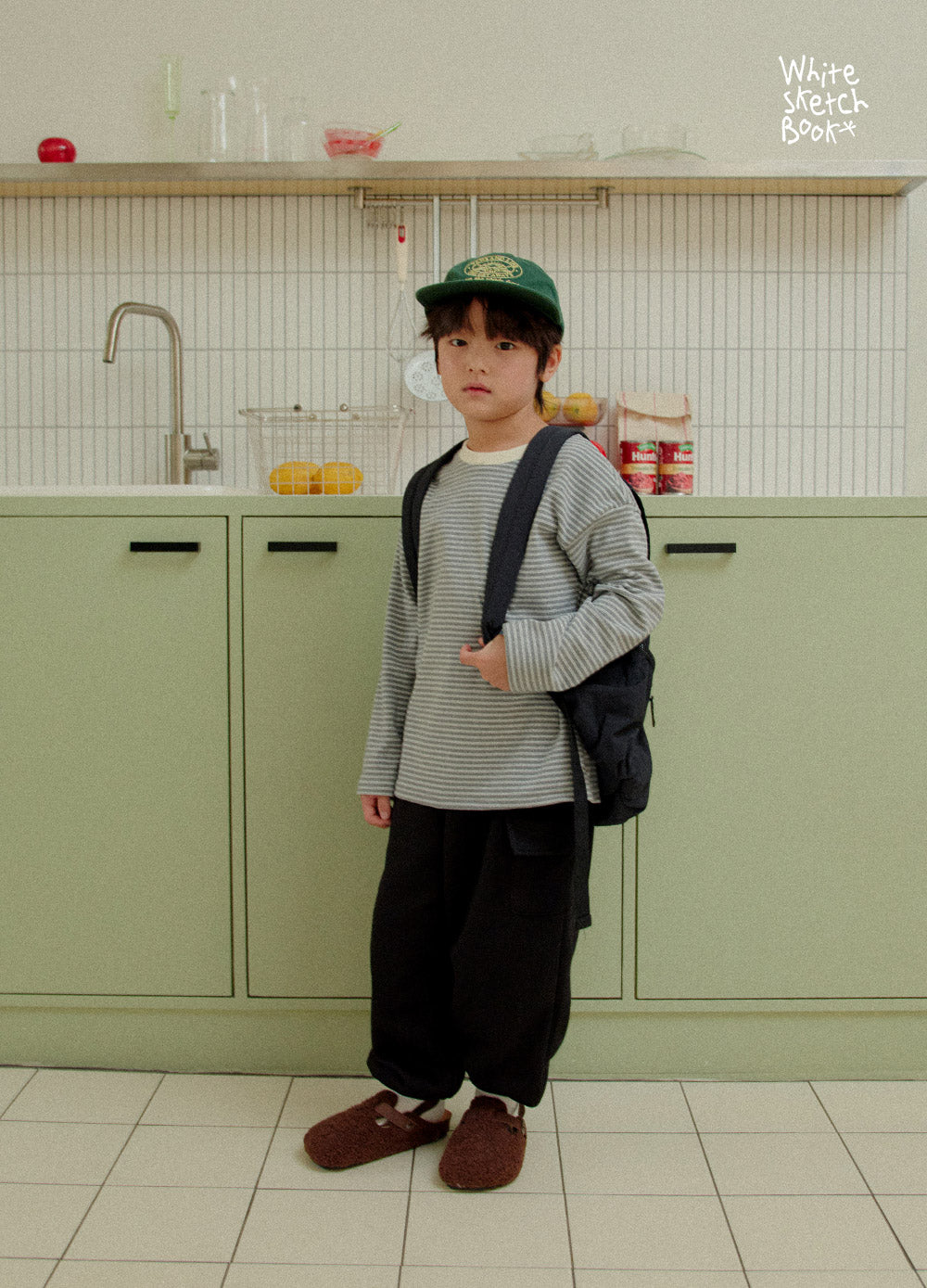 Pocket Brushed Cargo Pants-white sketch book-35