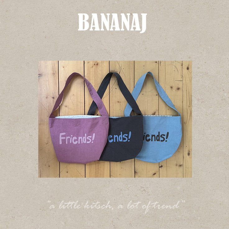 Friends Reversible Crossbody Bag-banana.j-47