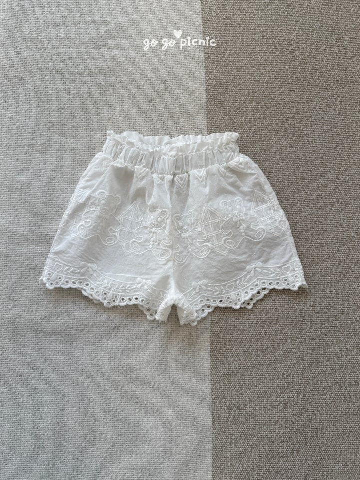 joy lace shorts-go go picnic-16