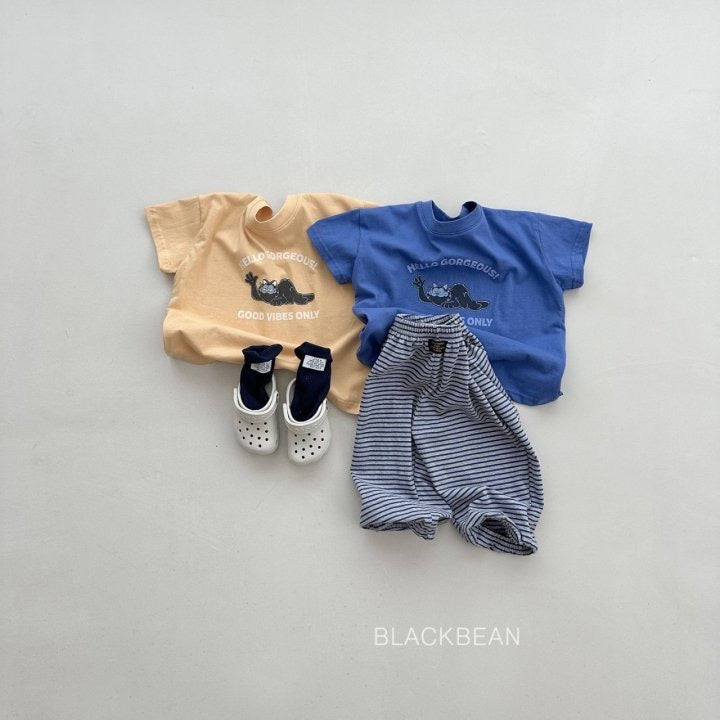 Hello Tee-blackbean-8
