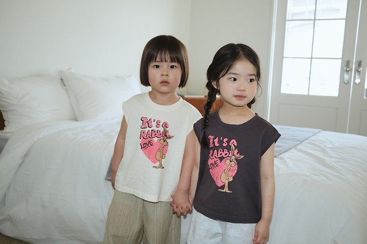love rabbit sleeveless tee-lalaland-21