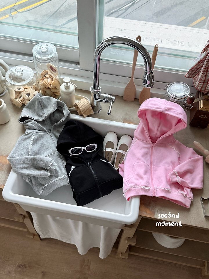 Powder Hood Zip-Up-second moment-13