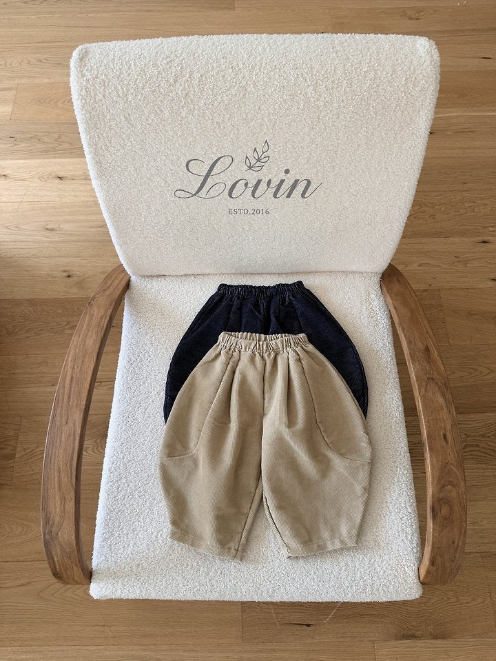 Fandom Pants-Lovin kids-002
