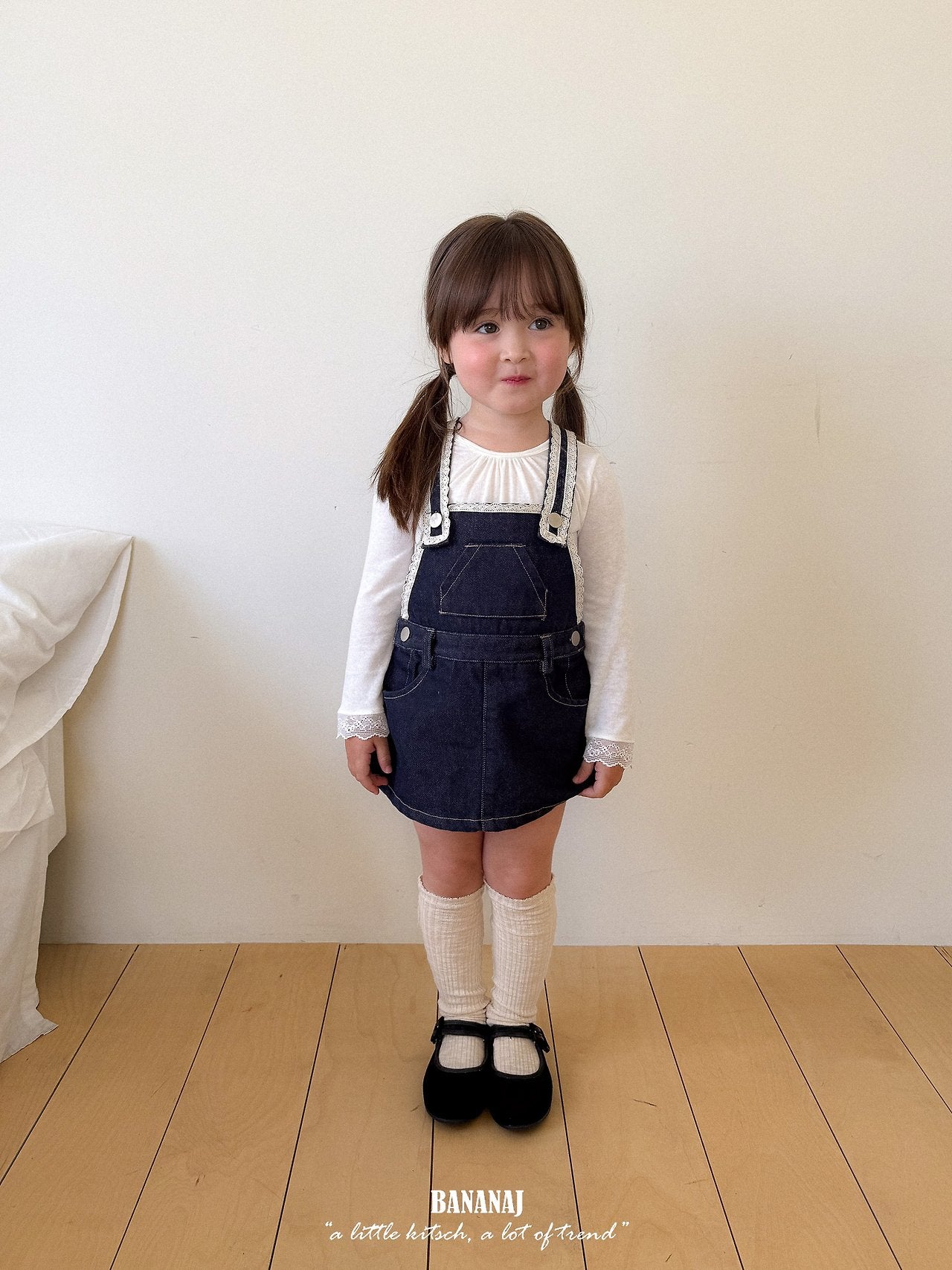 Lace Pinafore Dress-banana.j-009