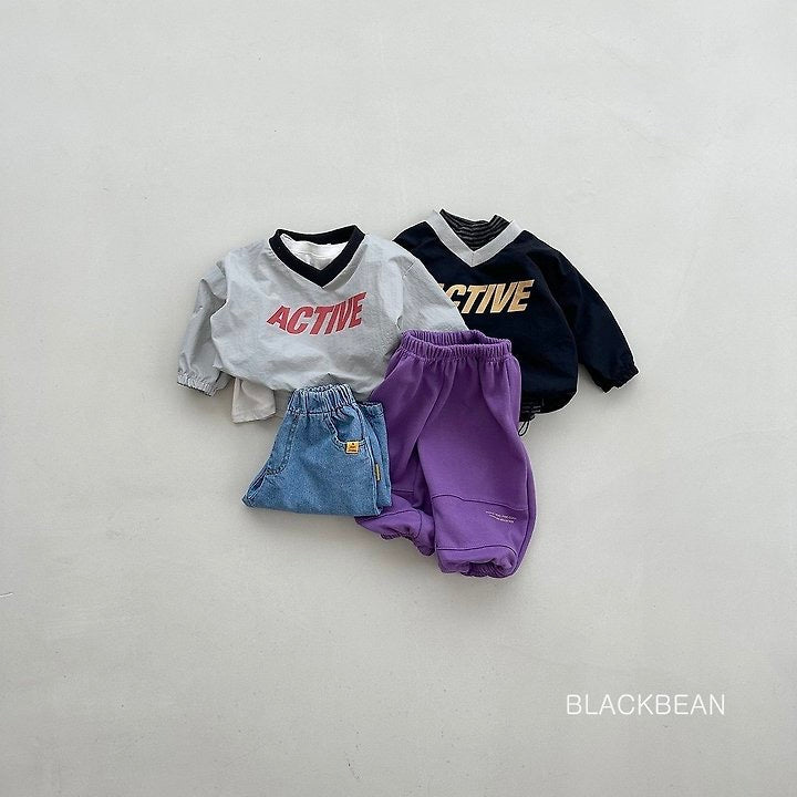 Beat Sweatshirt-blackbean-13
