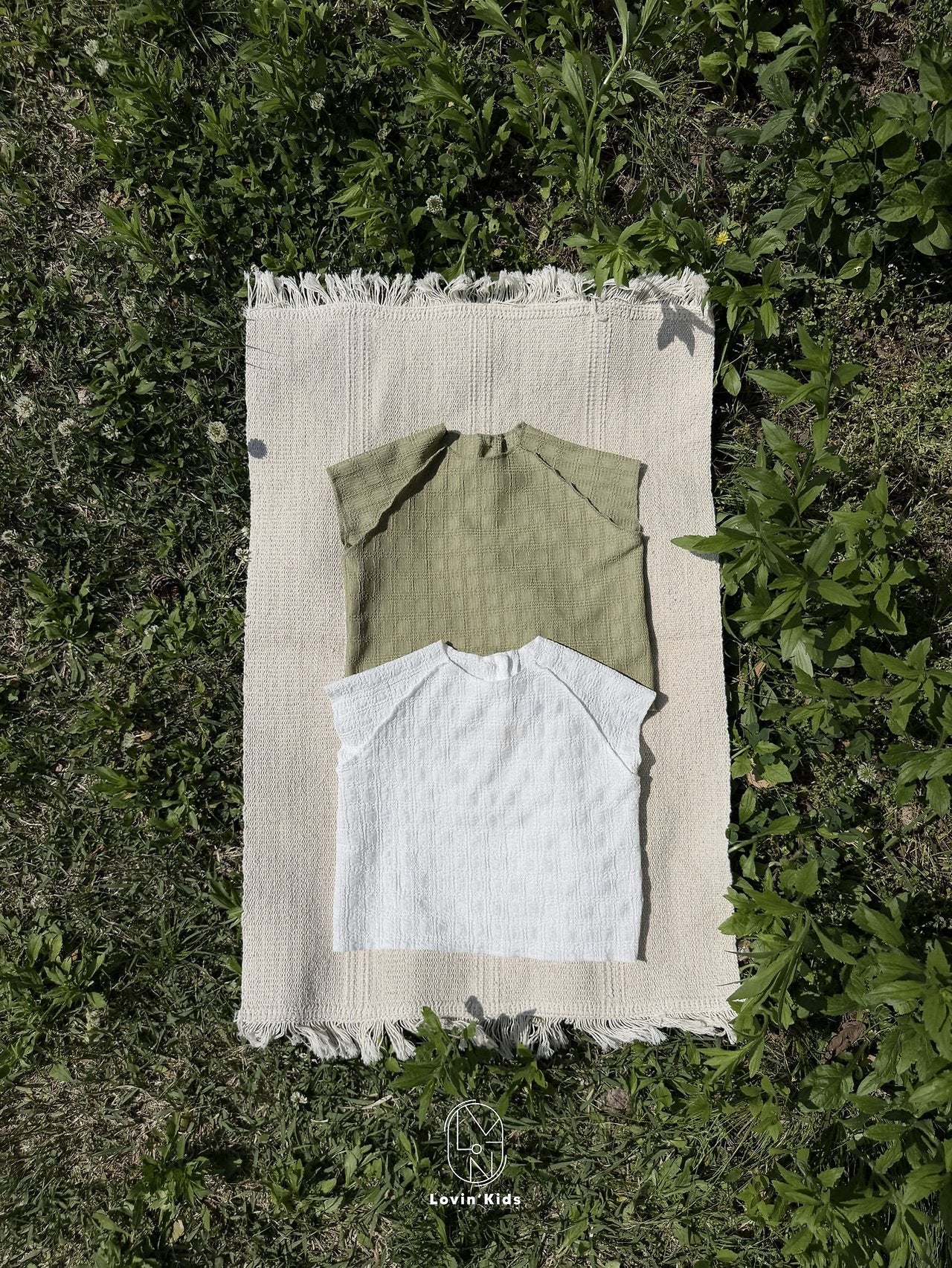 Cube Raglan Tee-Lovin-2-9