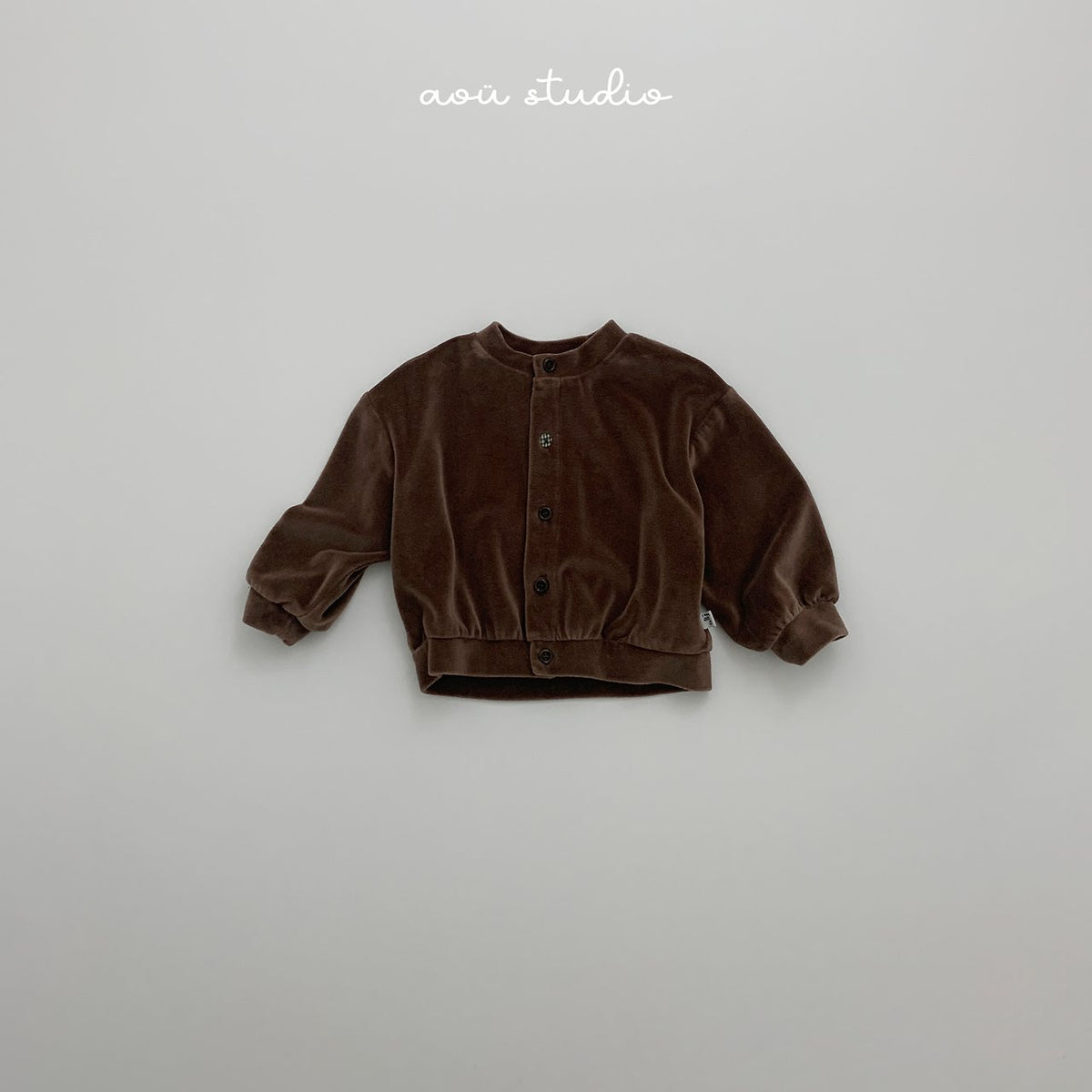 Connie Cardigan-aou studio-11