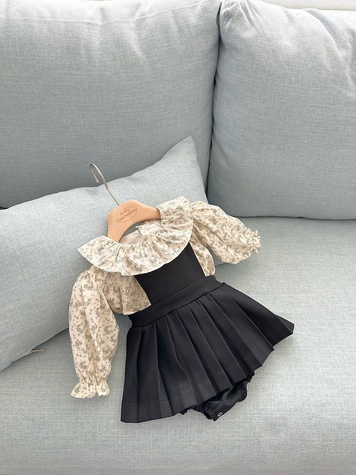 Louis Pleated Suspender Suit-monbebe-8