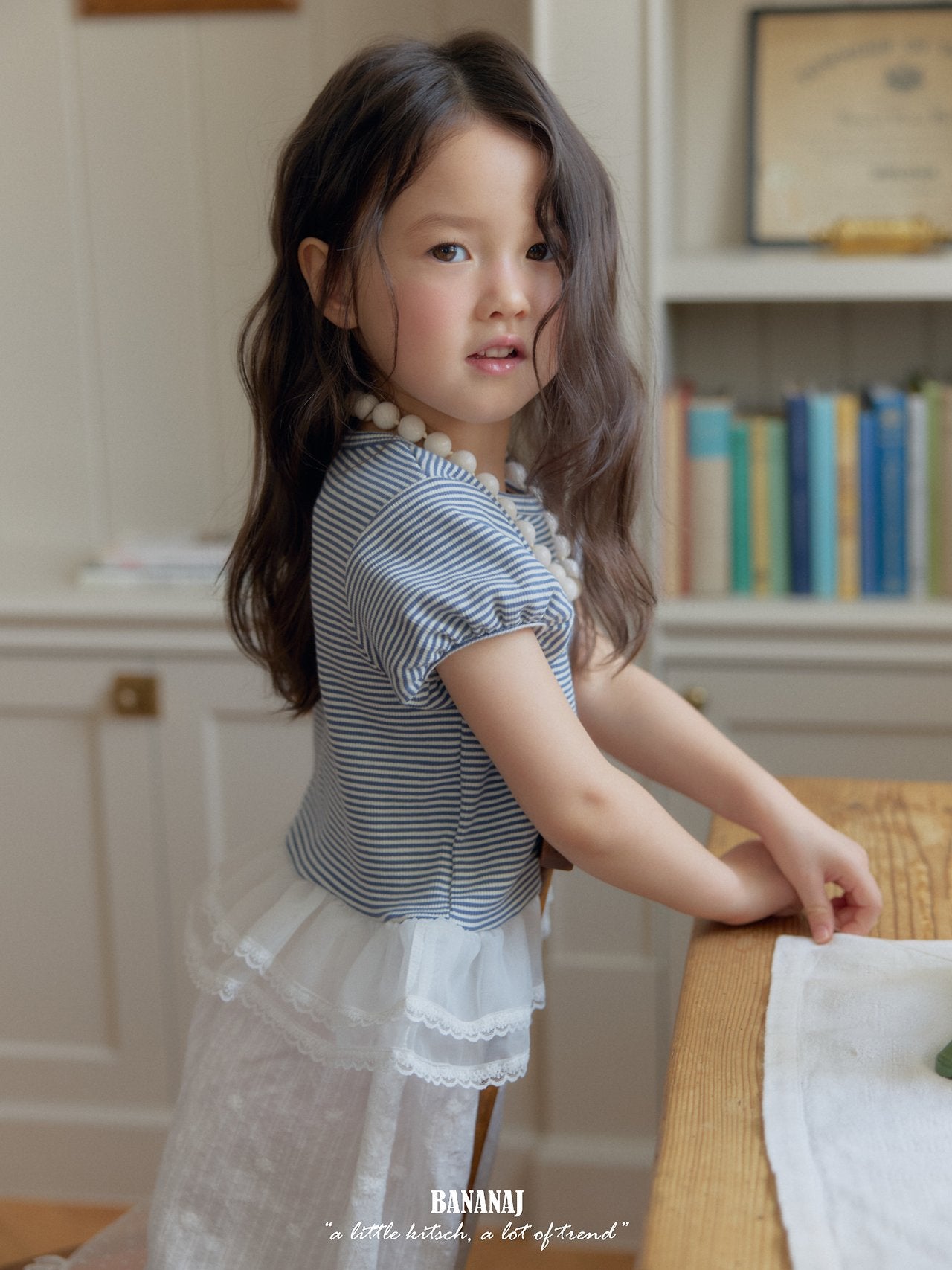 peach sha tee-banana.j-19