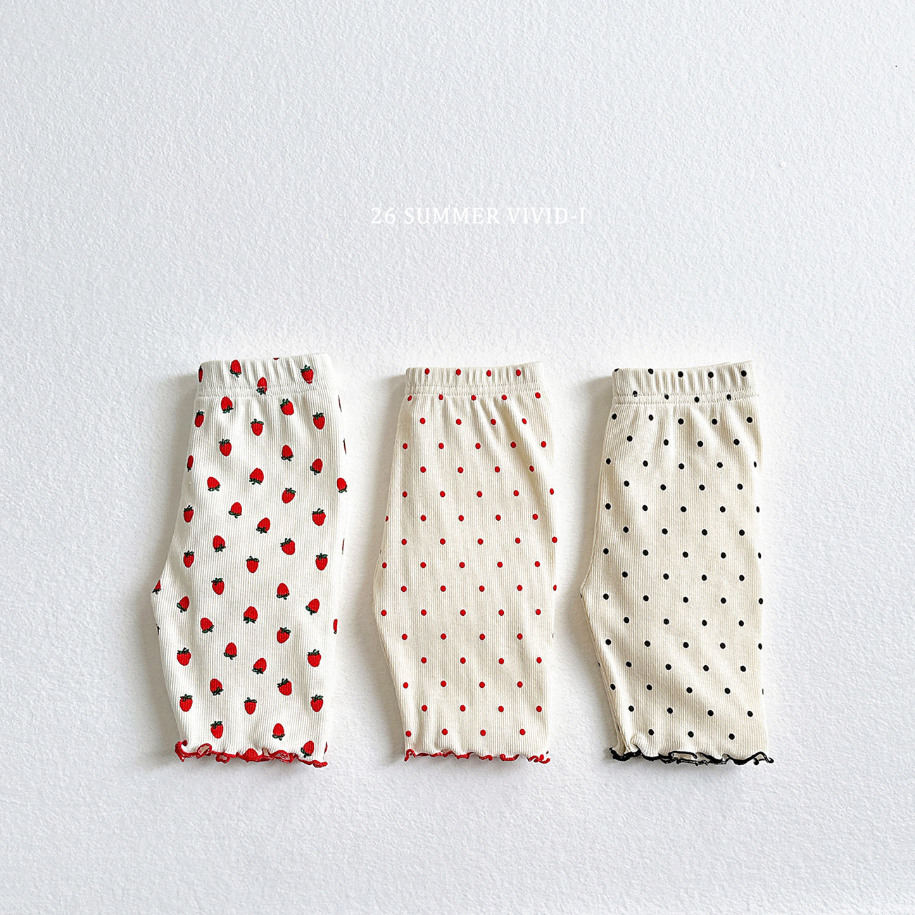 strawberry dot leggings-vivid-i-41