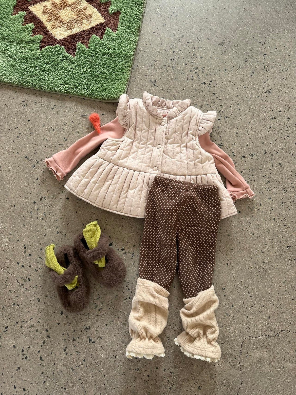 Milk Tea Dot Leggings-aiai-4