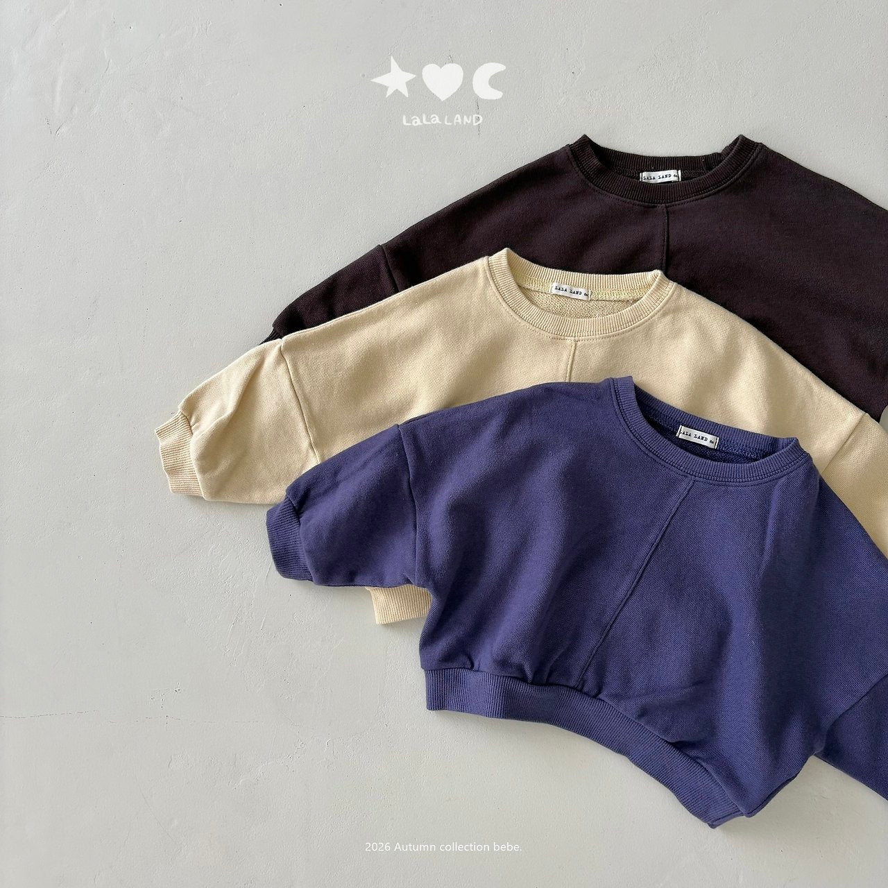 Circle Sweatshirt-lalaland-54