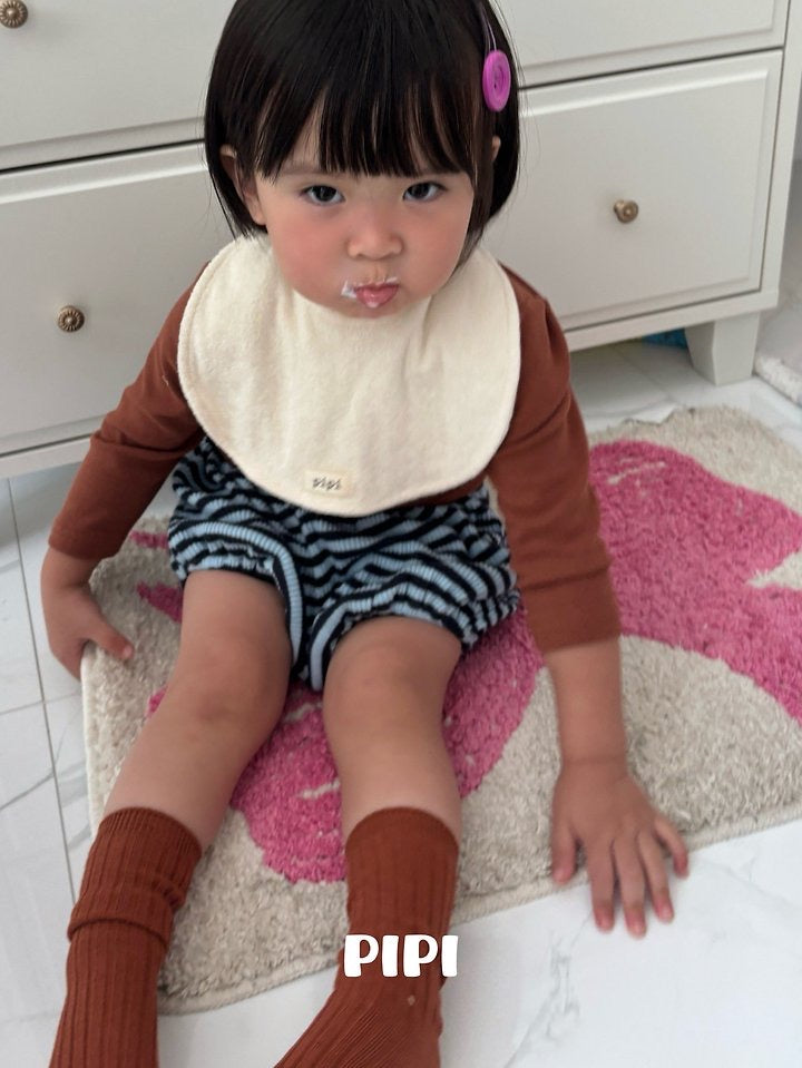 Bib-pipi-5