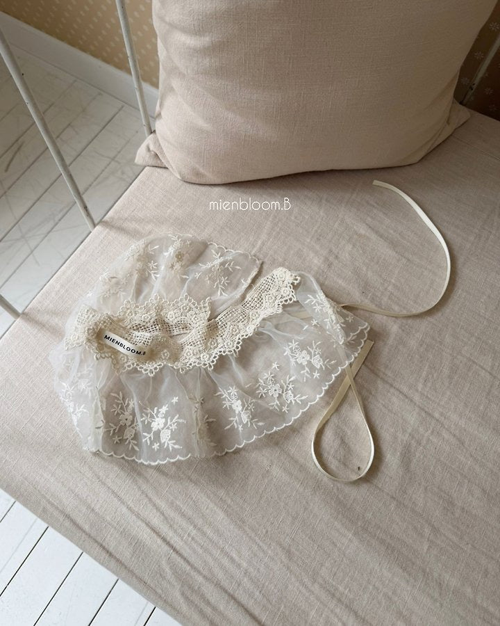 Heart Lace Cape-mienbloom.B-52