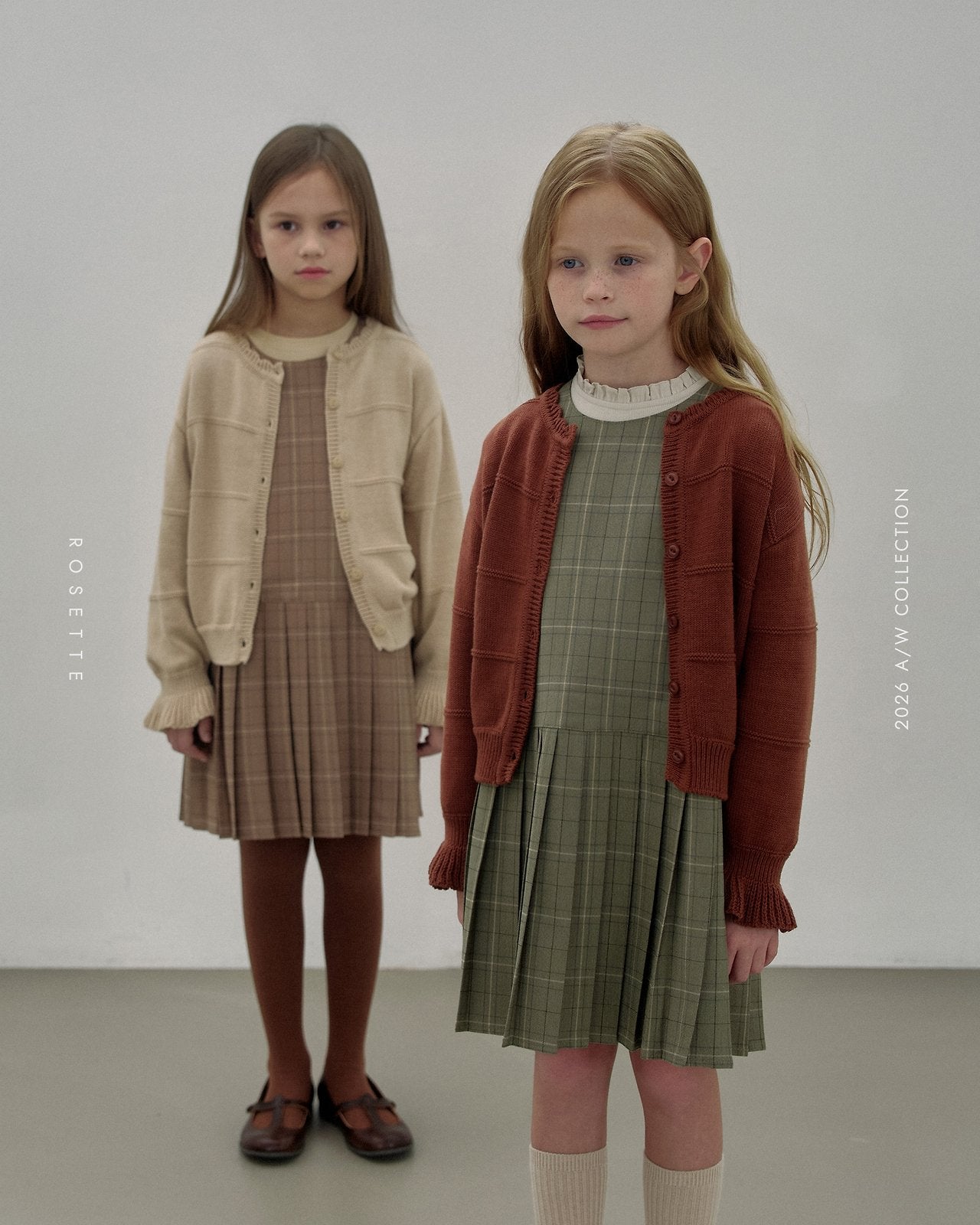 Ivy Dress-rosette-30