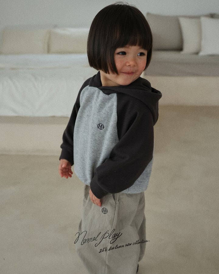 Basic Reversible Hood Tee-normalplay-022