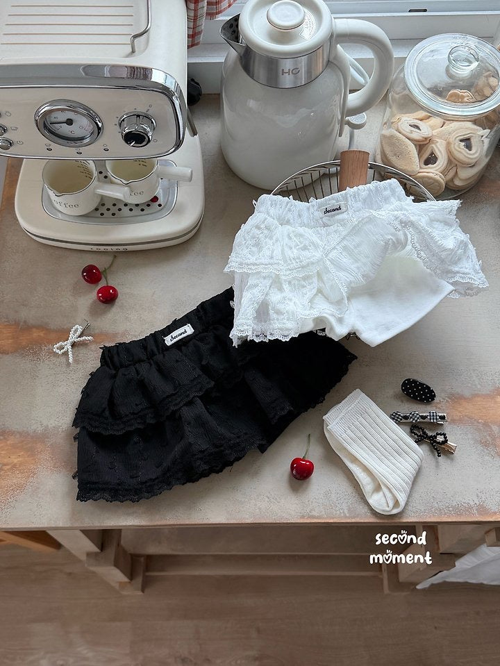 Fondue Can-Can Skirt-second moment-10