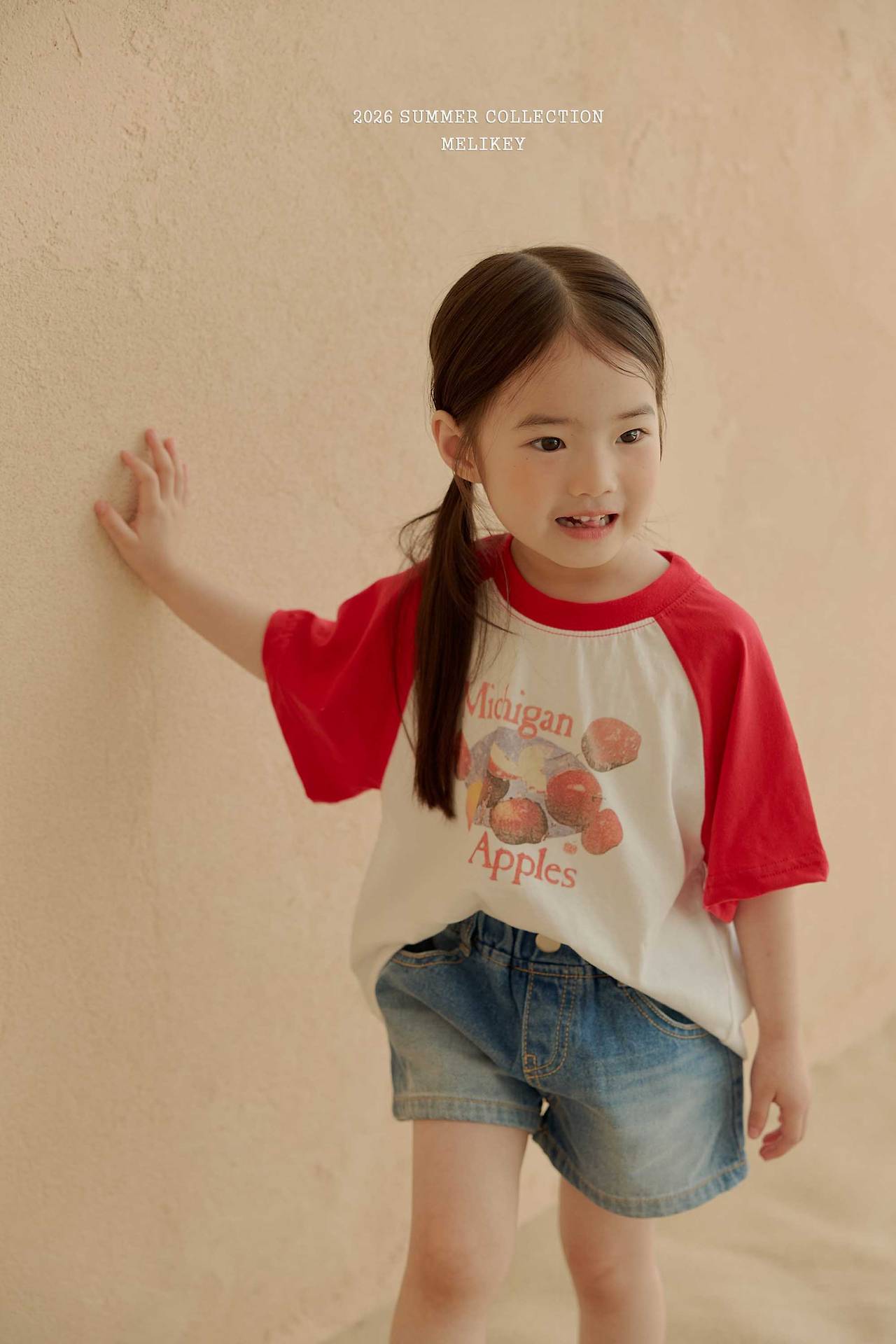 Apple Raglan T-Melikey-2-1