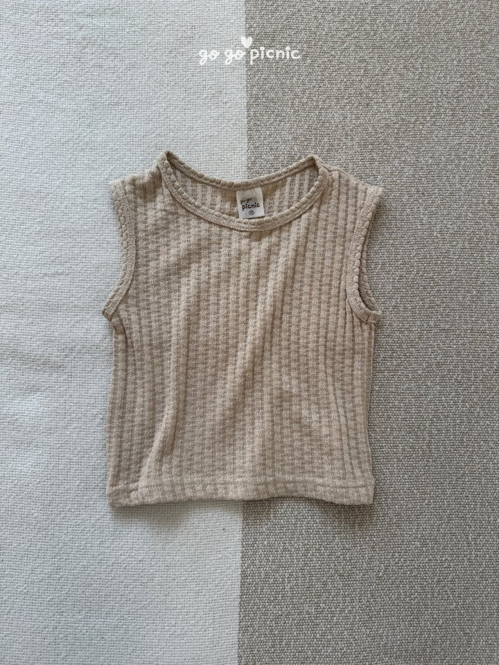 lulu t-shirt-go go picnic-11