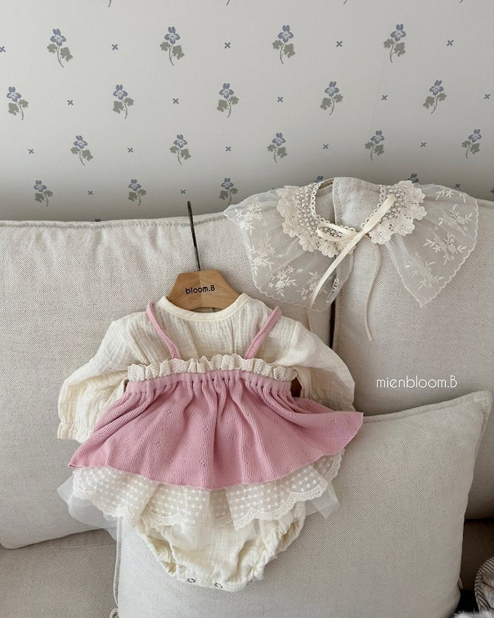 Flower Lace Cape-mienbloom.B-53