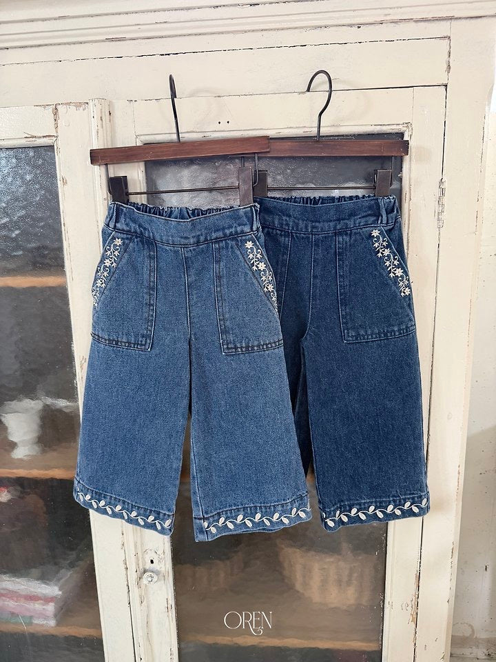 Maple Embroidered Denim Pants-OREN-17