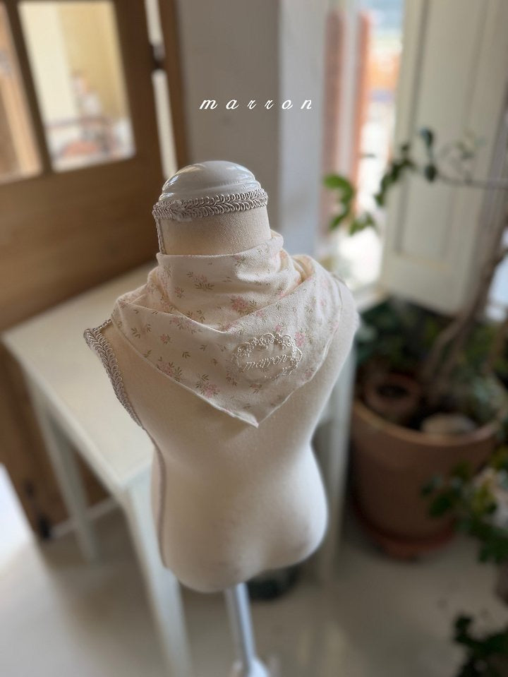 flora scarf-marron-57