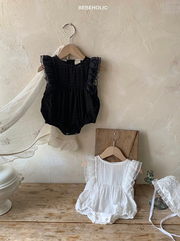 penny lace suit / bebeholic -40