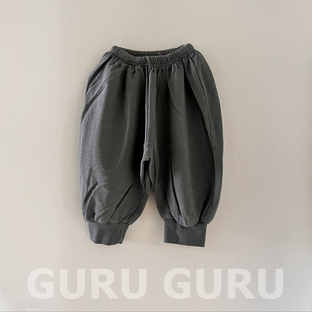 Pigment Jogger Pants-guruguru-26