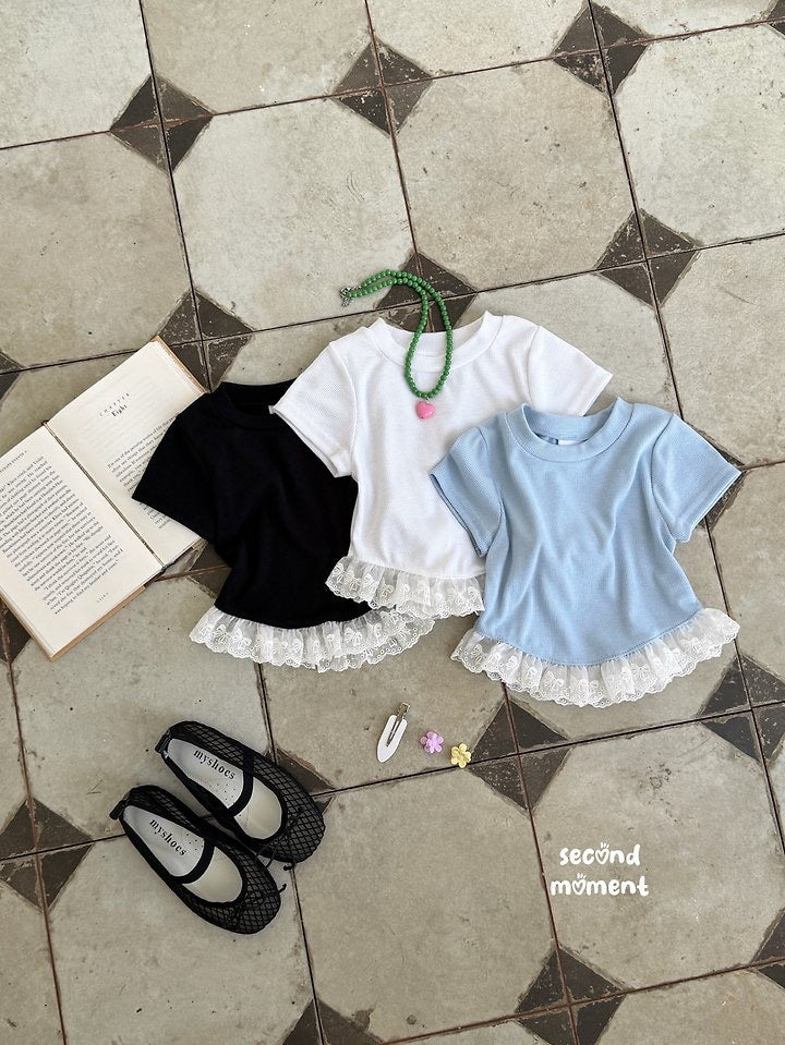 coco ribbon lace tee-second moment-15