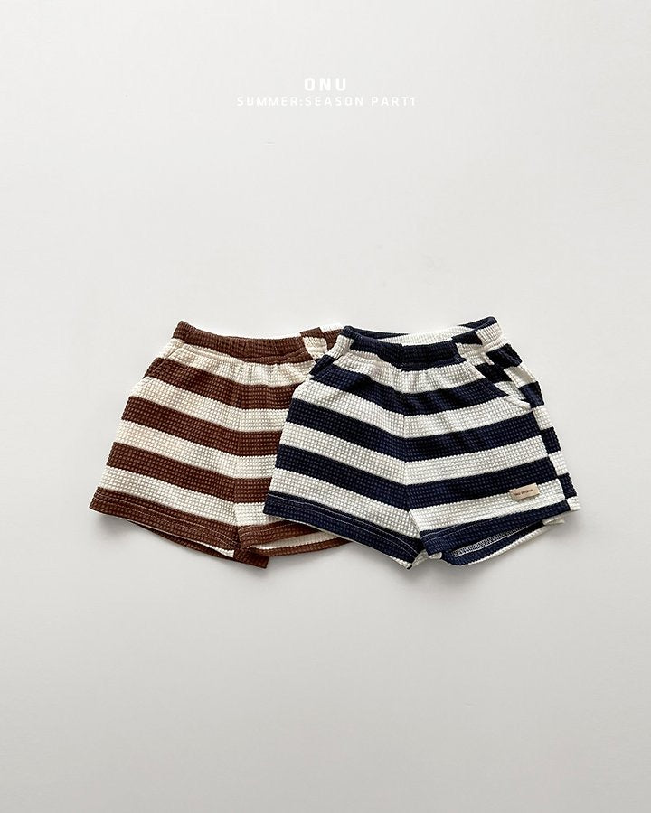 apple stripe shorts-onu-30