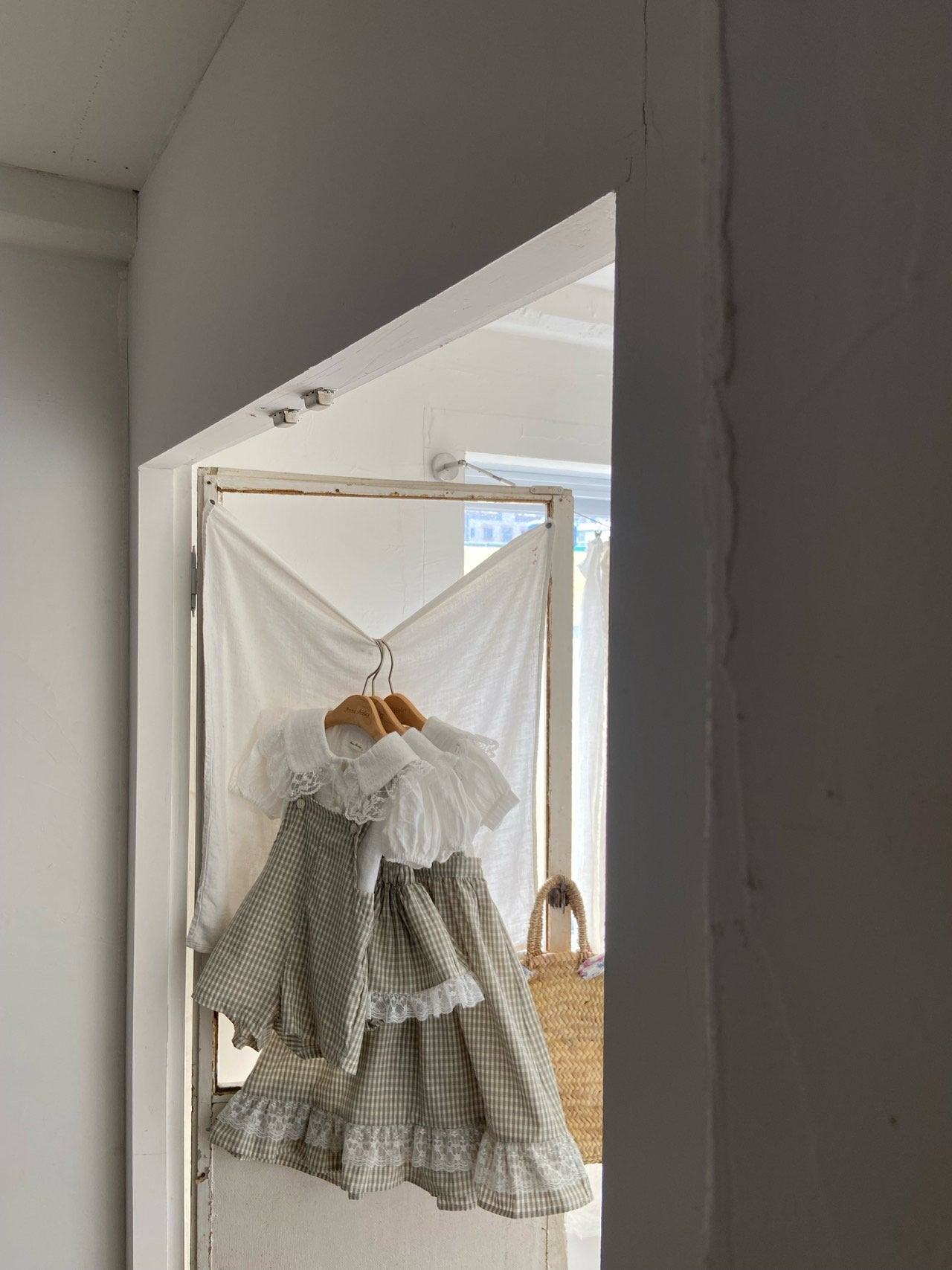 An Suit-anneshirley-14