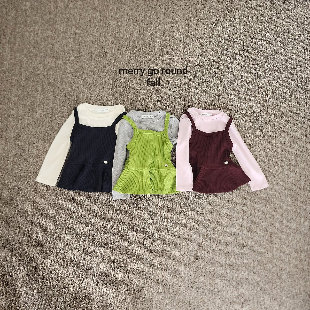Daily Set (T-Shirt + Shirred Camisole)-merry go round-7