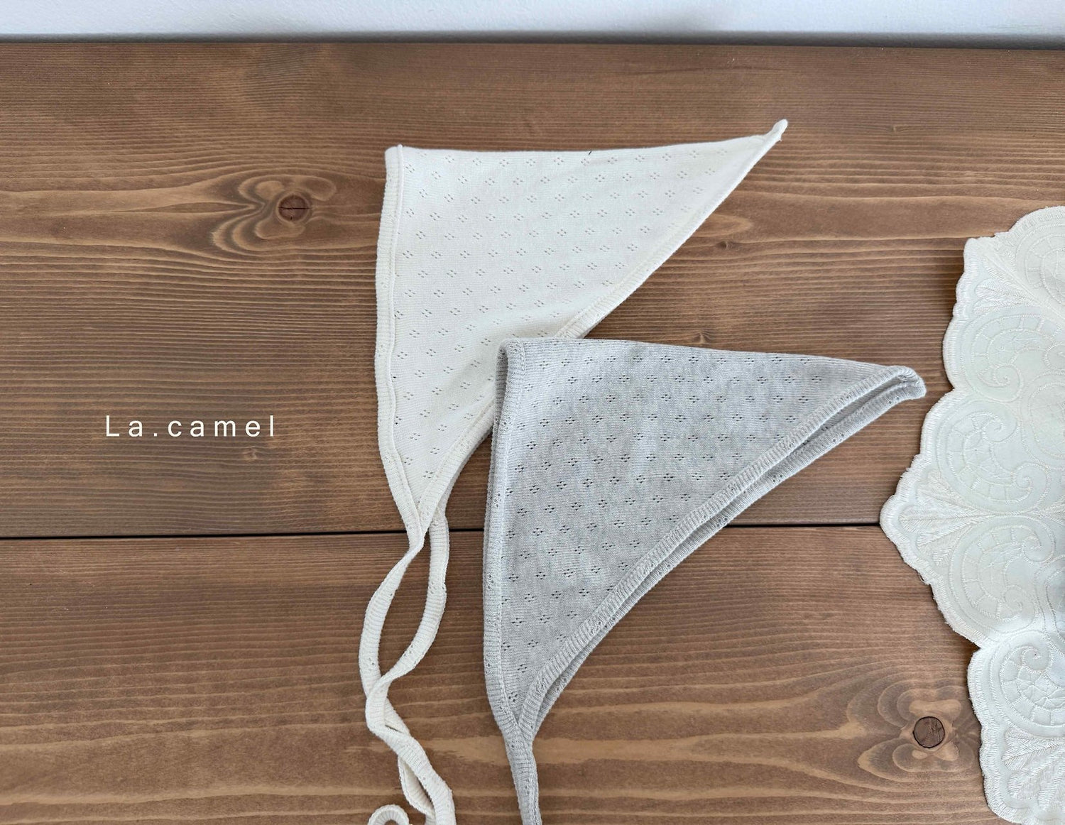 Kerchief-la.camel-25