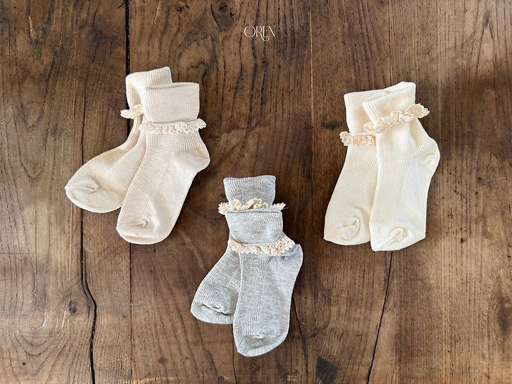 Olive Long Lace Socks-OREN-31