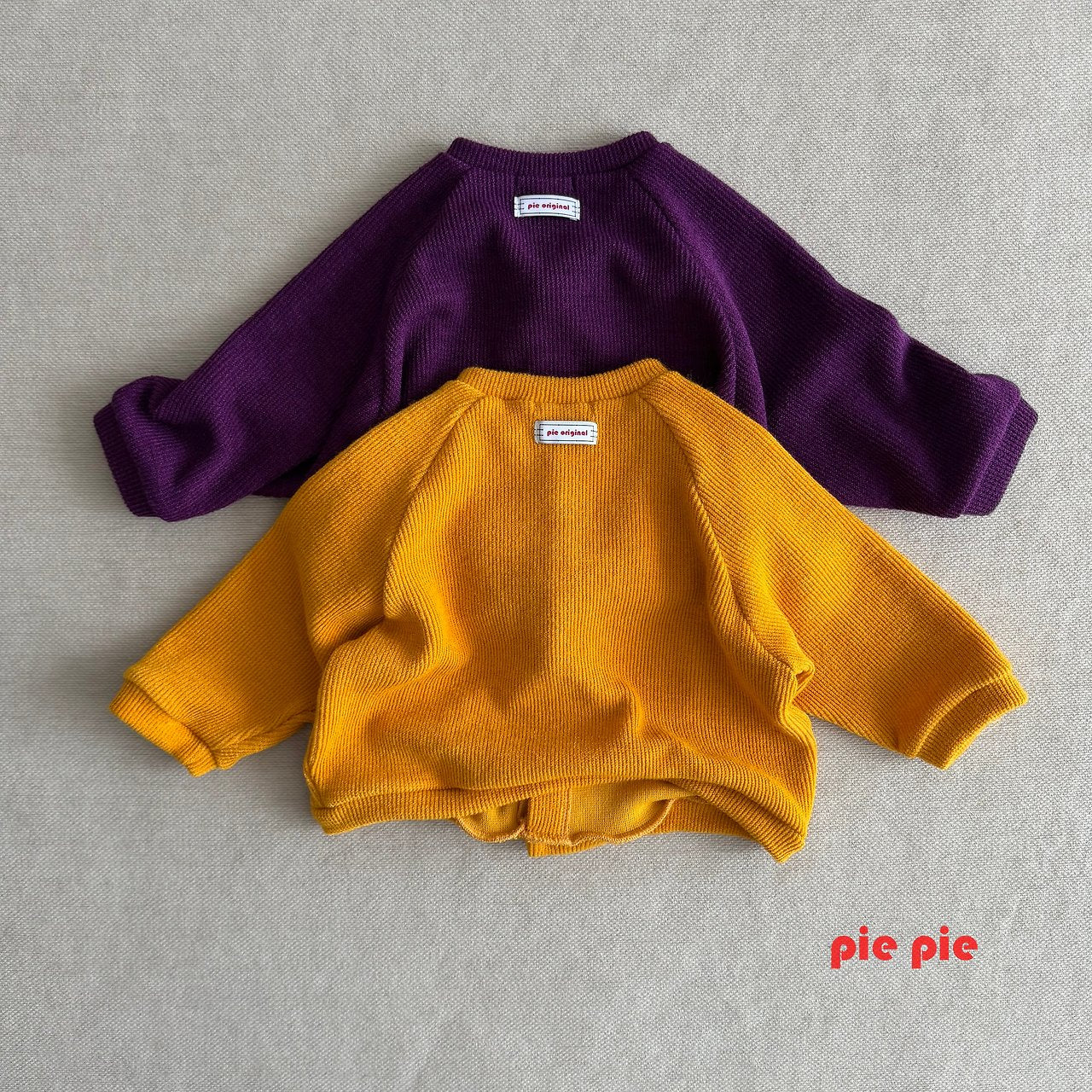 Teletubby Cardigan - pie-14