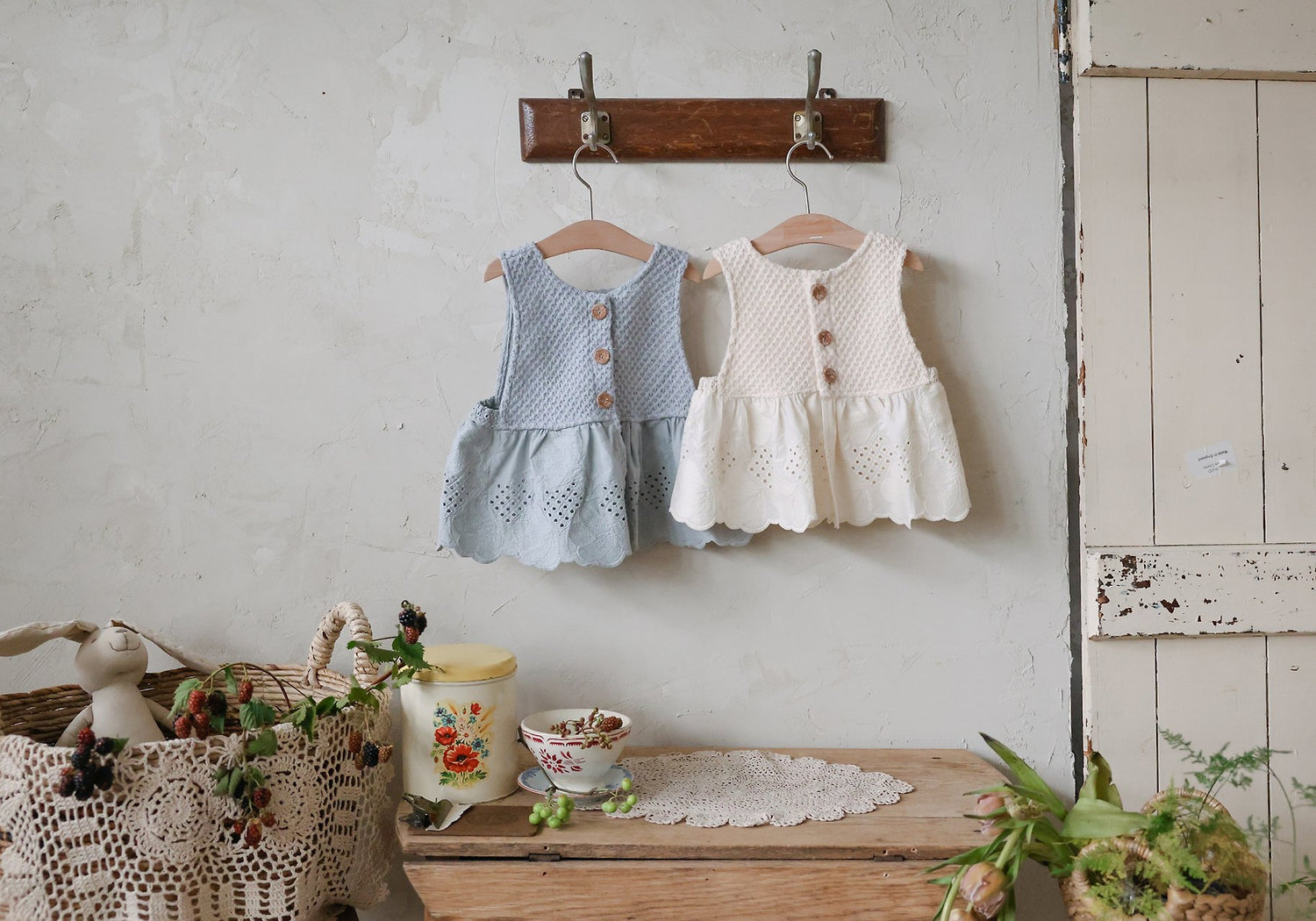 Laired Vest-FLO-33