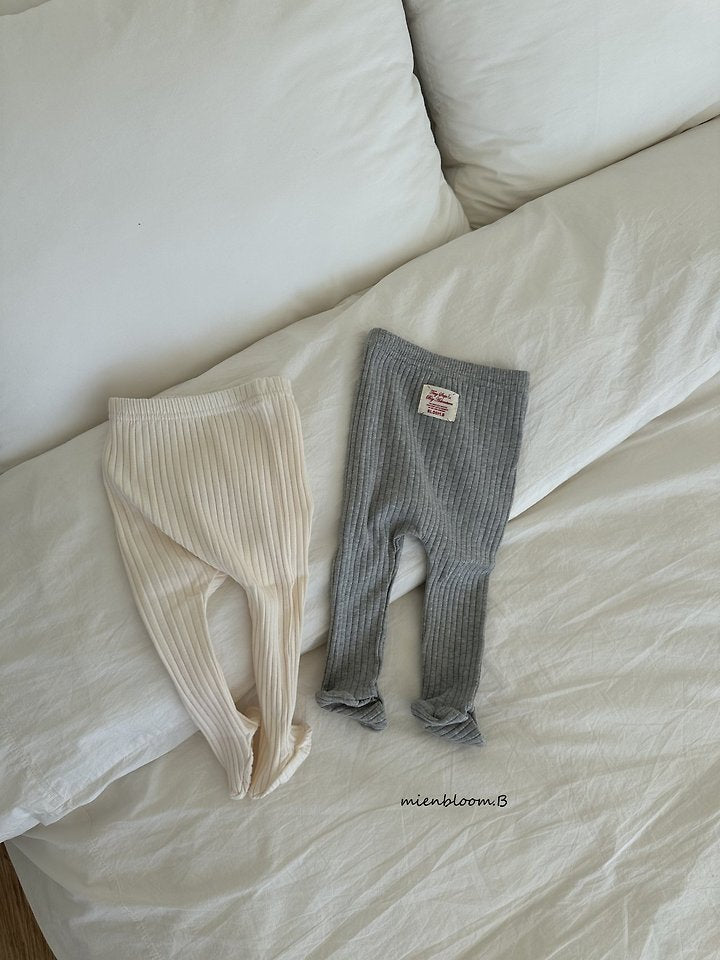 Jesty Footed Leggings-mienbloom.B-10